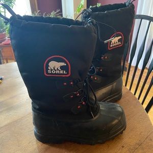 Sorel Men’s Glacier XT Winter Boots